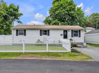 5 Arcadia Ave, Johnston, RI 02919