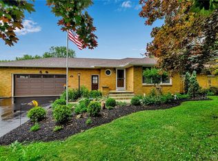 1305 E Laray Dr, Alden, NY 14004