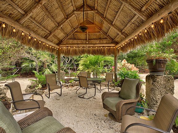 2nd image of 30374 Oleander Blvd
