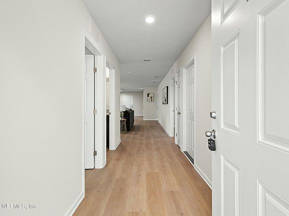 5th image of 2943 TRACY Street