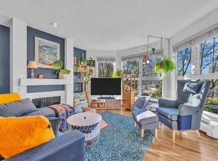 7055 Wilma St #210, Burnaby, BC