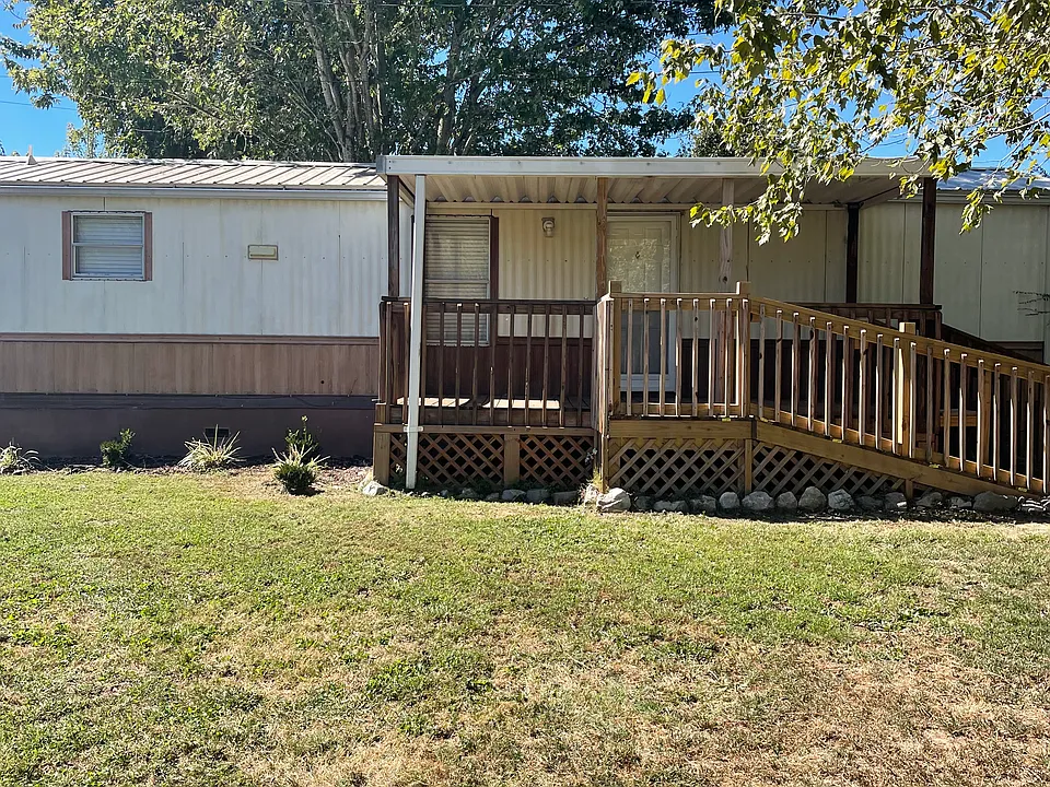 649 E Highway 1248