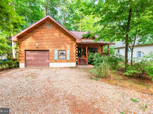 135 Windjammer Rd, Ocean Pines, MD 21811