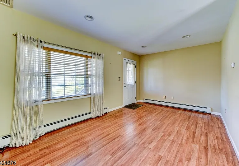 64 Hilltop Trl — Photo 10
