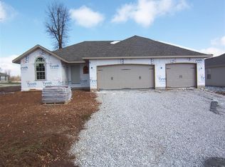 4901 W Skyler Dr, Springfield, MO 65802