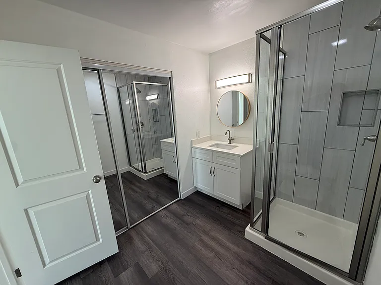 413 N Tustin Ave #A — Photo 9