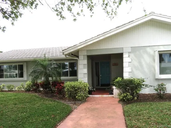 1843 SE Granada Ln, Stuart, FL 34996