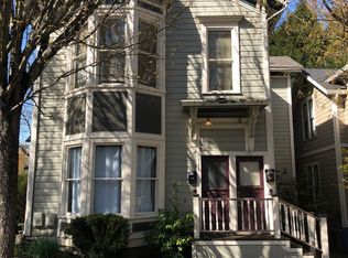 131 SW Hooker St, Portland, OR 97201