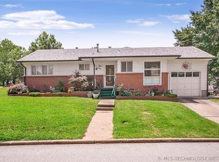 4408 W Easton Ct, Tulsa, OK 74127