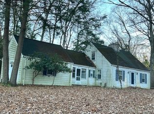 22 Hillside Cir, Mansfield, CT 06268