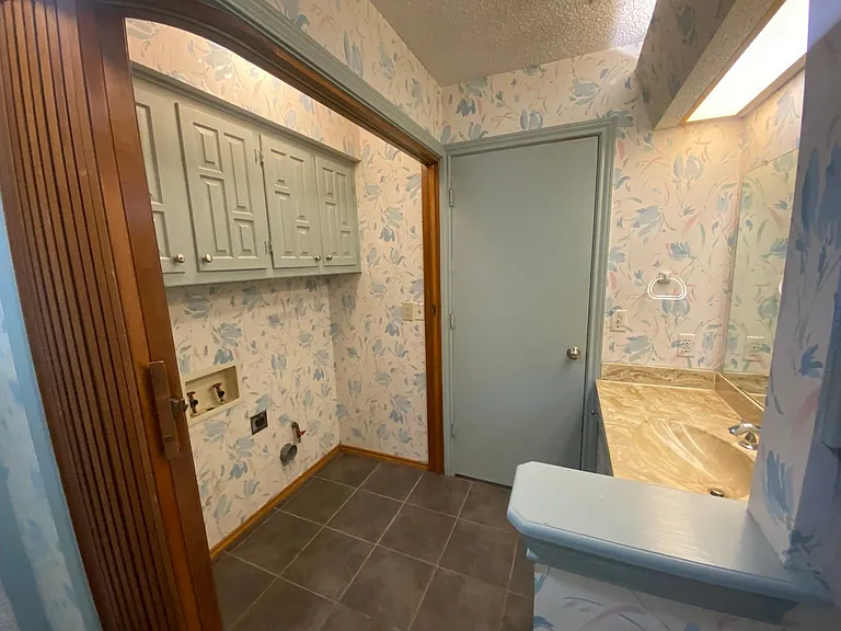 3616 Stagecoach Trl — Photo 15