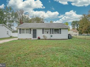 10 Highland Ave, Sicklerville, NJ 08081