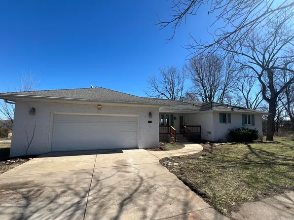 17123 S 1533 Road, Stockton, MO 65785