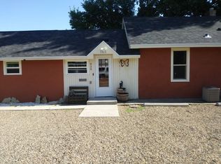 930 Ivy St, Miles City, MT 59301