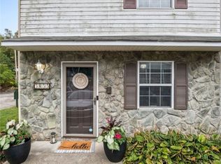 5055 Saint Patrick Cir, Charleston, WV 25313