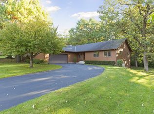 714 Deer Path Rd N, Hudson, WI 54016