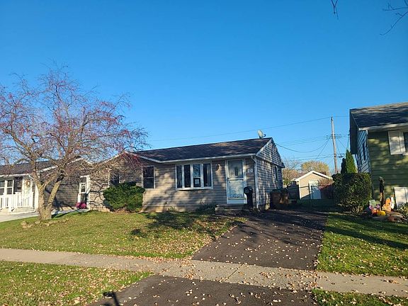 2nd image of 67 Mayberry Dr W