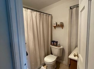 8 Richardson St APT 5, Wakefield, MA 01880