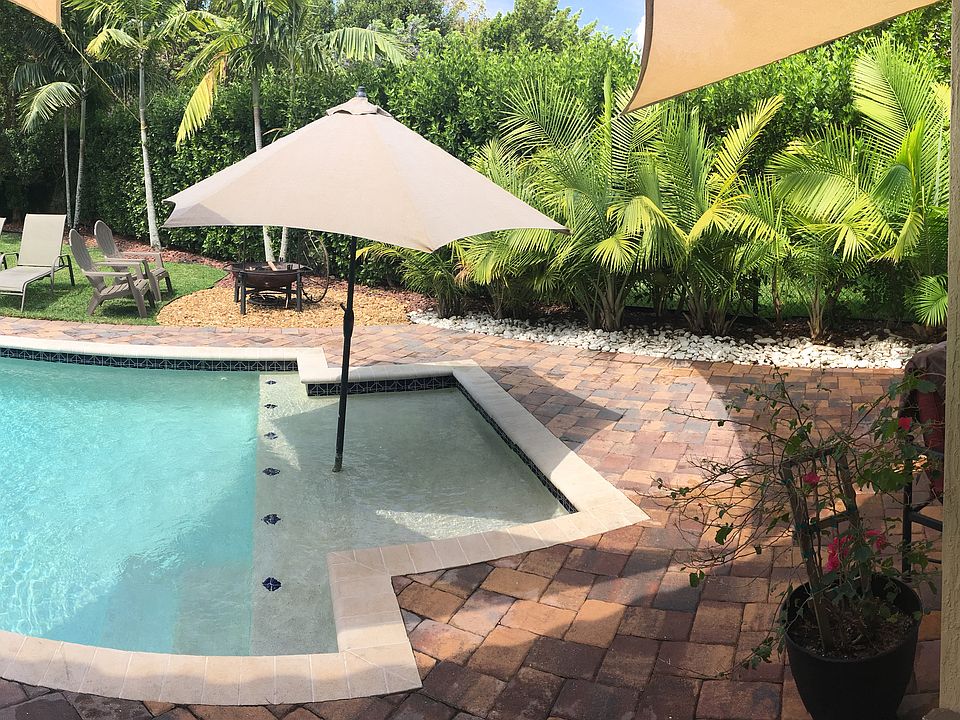 1st image of 10524 NW 36th St