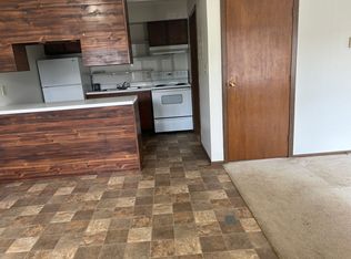 1218 N 39th St #2, Grand Forks, ND 58203