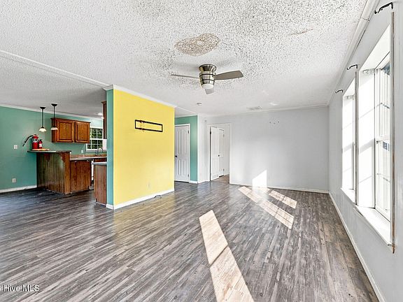 5th image of 506 Britannia Drive