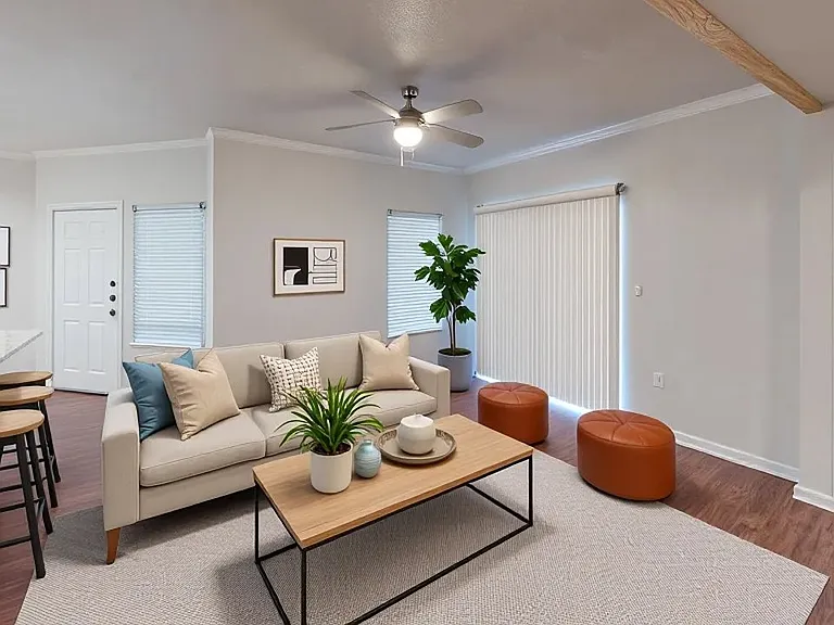 The Whittington Apartments — Photo 9