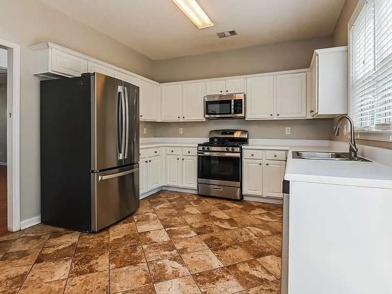809 Cataya Cv — Photo 6