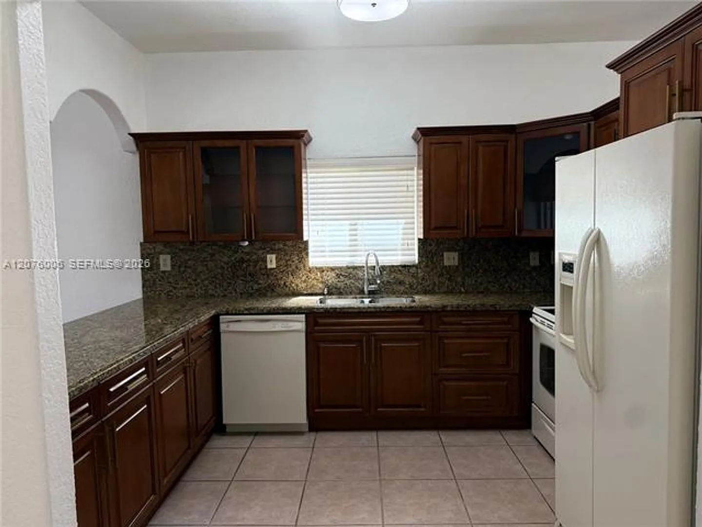15957 SW 54th Ter # 15957, Miami, FL 33185 — Photo 1