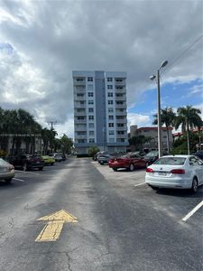 3113 S Ocean Dr APT 404, Hallandale, FL, 33009