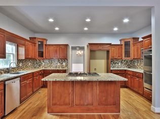 1035 Chateau Forest Rd #88, Hoschton, GA 30548