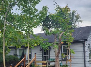 2061 Buckley Rd, Libertyville, IL 60048