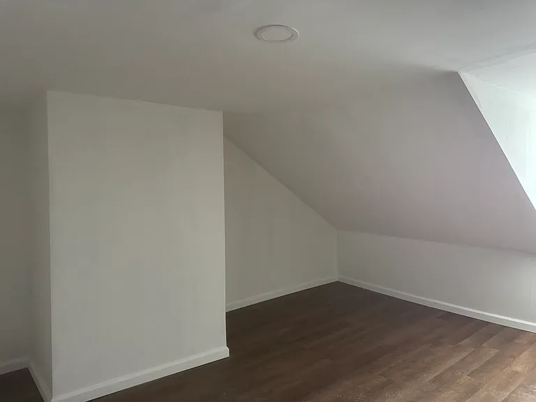335 S 9th St — Photo 5