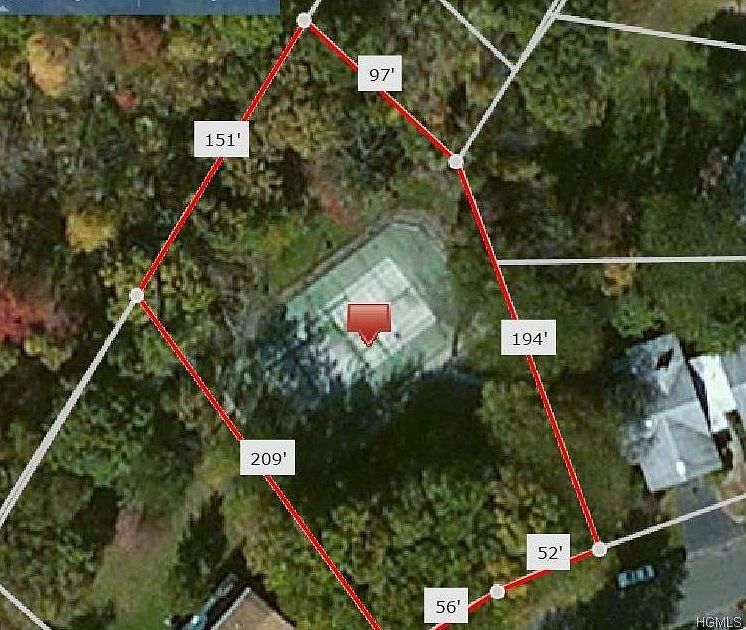 2nd image of 40 Hoover Dr