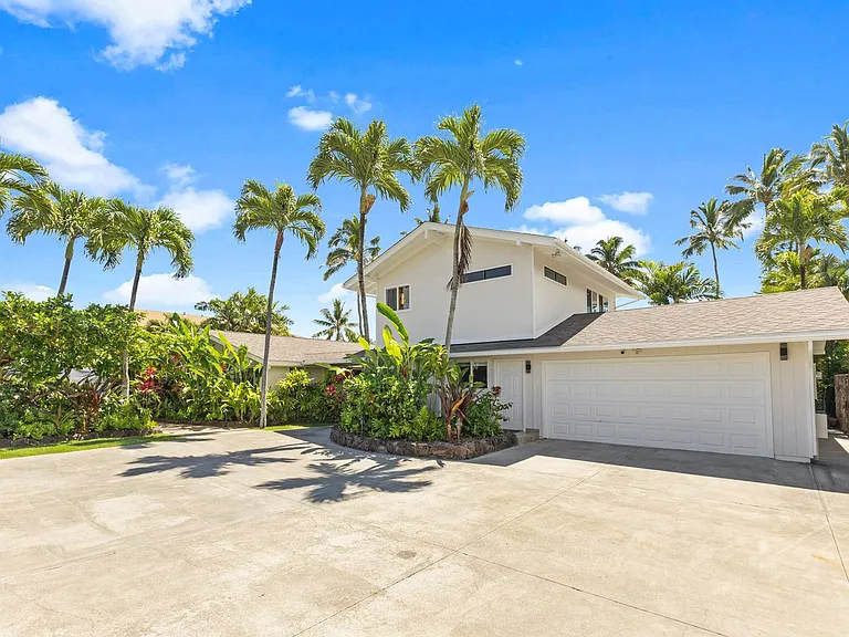 748 Mokapu Rd — Photo 23