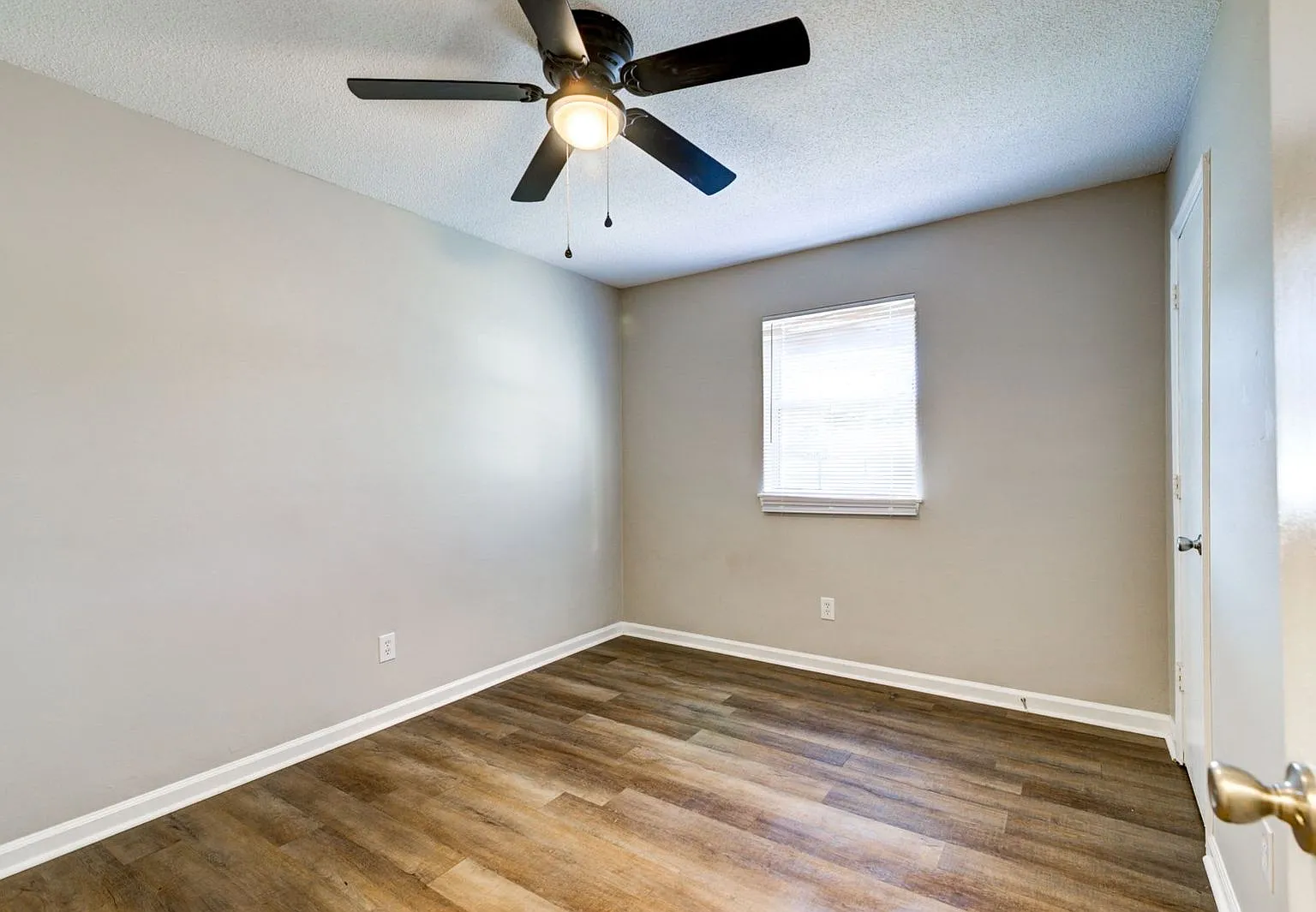 Residences at Cooper Bend — Photo 2