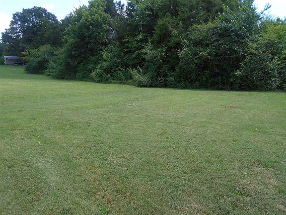 2nd image of 120 Village Ln