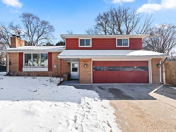 4th image of 3263 S Clay St