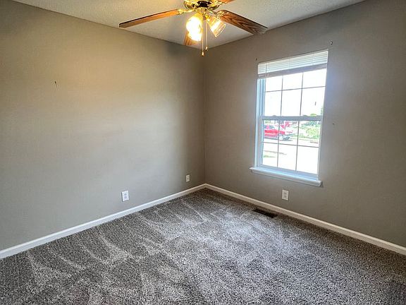 5th image of 3792 Tamera Ln