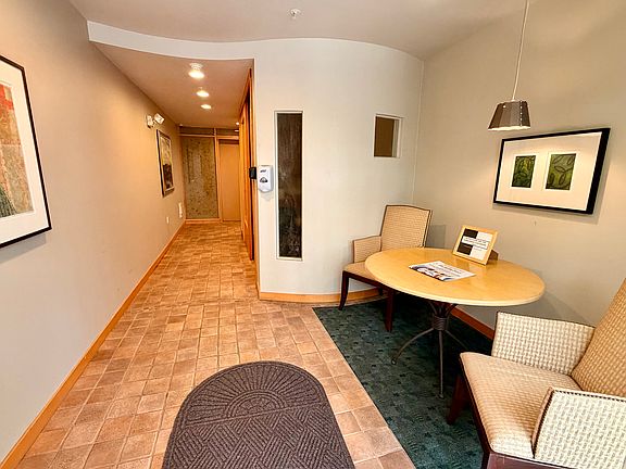 3rd image of 2901 NE Blakeley St APT 304