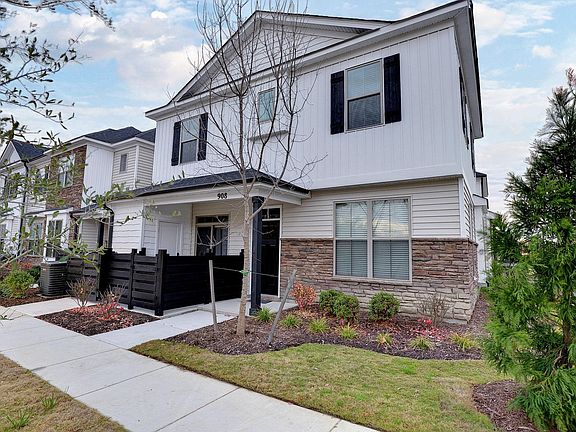 2nd image of 908 Kathy Ann Way