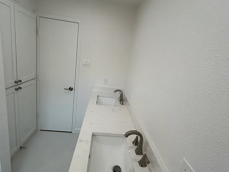 6617 E Mockingbird Ln — Photo 8