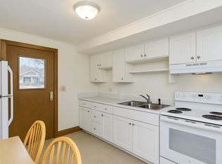 613 1/2 4th Ave NW, Rochester, MN 55901