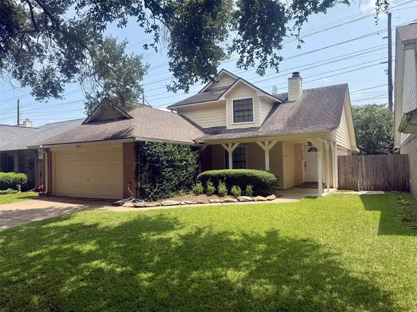 2103 Creekshire Dr, Sugar Land, TX 77478