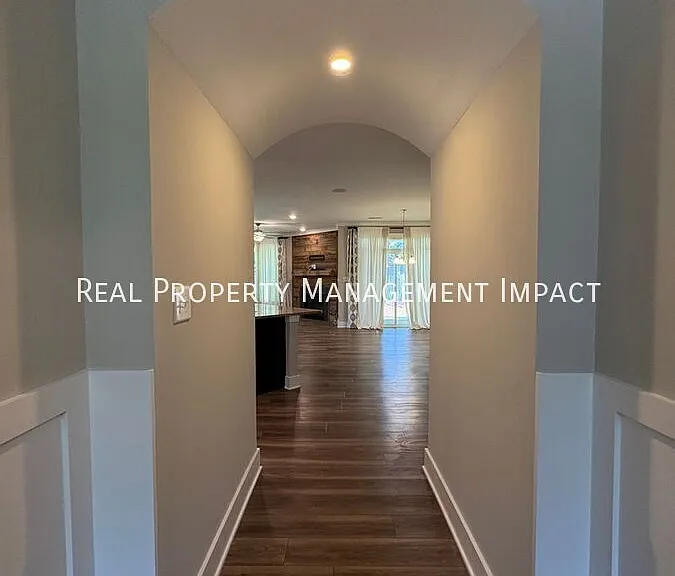1017 Arbor Edge Ln — Photo 9