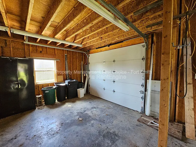 1300 Armistead Rd — Photo 44