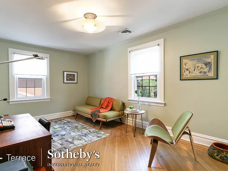 69-12 Exeter St — Photo 14