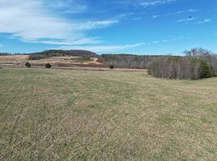 7 Newton Ln, Crossville, TN 38572