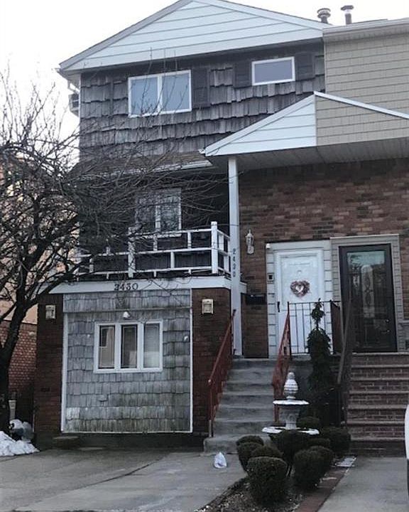 1st image of 2430 E 72nd St