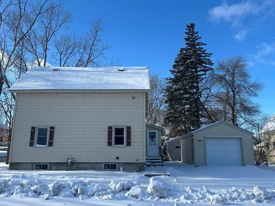 700 Sinclair Lewis Ave, Sauk Centre, MN, 56378