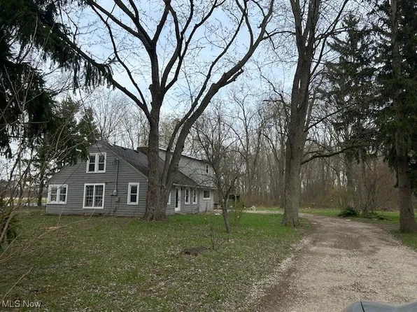2330 Saint Johns Rd, Wakeman, OH 44889